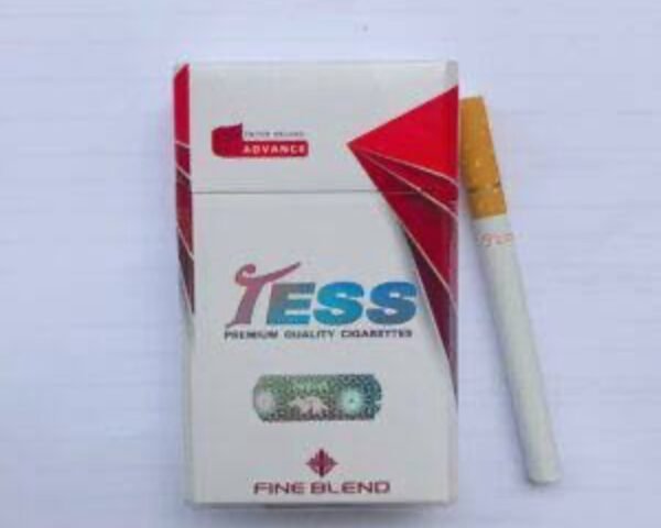 Tess แดง (ซองแข็ง) เทสส์